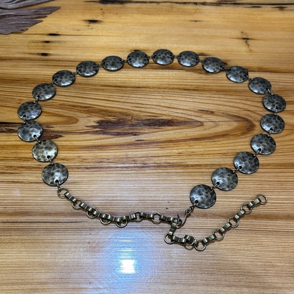 Jewelry - Antique gold Disc chain belt